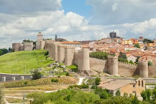 Стены Авилы