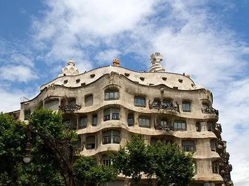 Ла Педрера Гауди