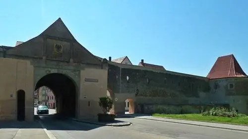 Нордлингенская стена