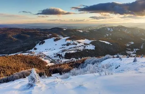 Вид на Доновалы в Словении