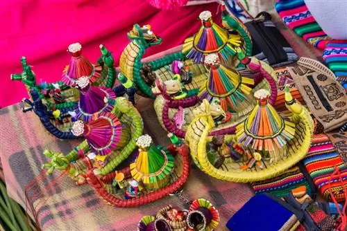 Типичные сувениры