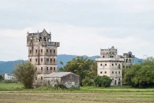 Башни в Кайпине, Китай