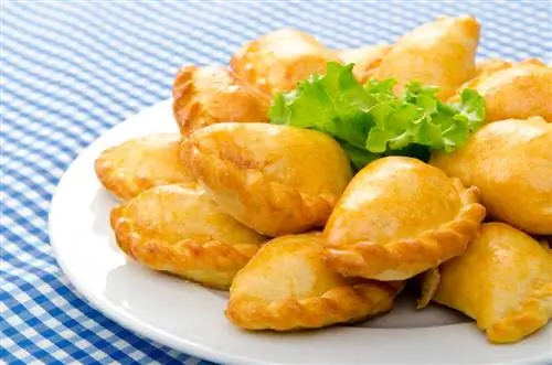 Типичный пастечи гастрономии Арубы