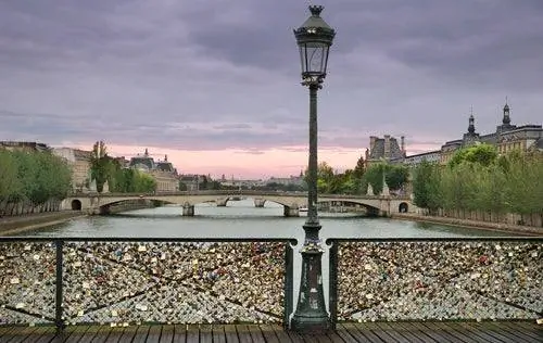 Мост Искусств в Париже