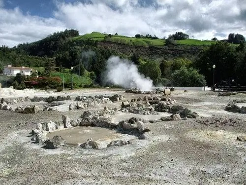 Фумаролы