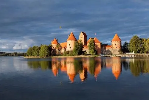 Тракайский замок в Литве.