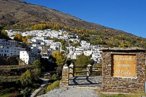 Город Тревелес в Лас-Альпухаррас