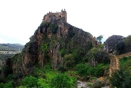 Средневековые руины в Лас-Альпухаррасе