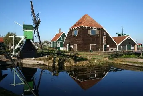 8 самых красивых городов Голландии