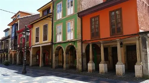 Улица Галиана в Авилесе