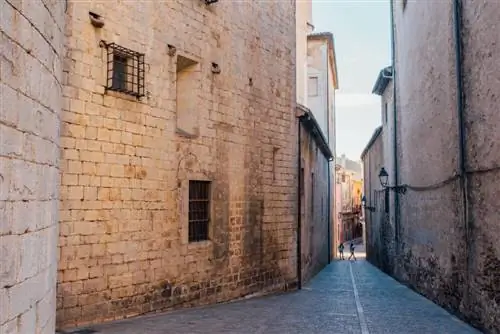 Колл-стрит в Жироне