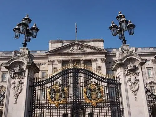 Букингемский дворец