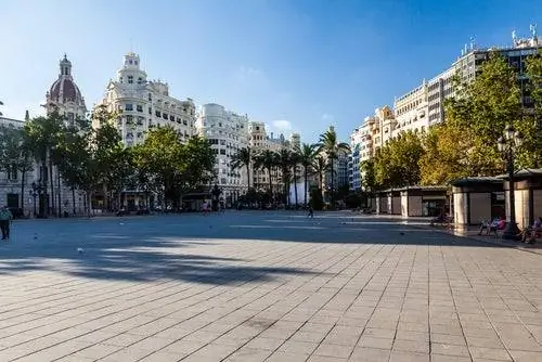 6 самых красивых улиц Валенсии