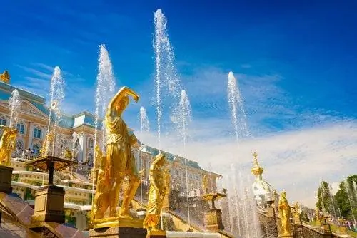 Петергофский дворец-водопад