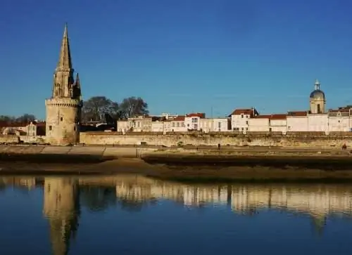Фонарная башня в Ла-Рошели