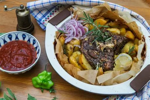 Клефтико - одно из самых известных блюд кипрской кухни.