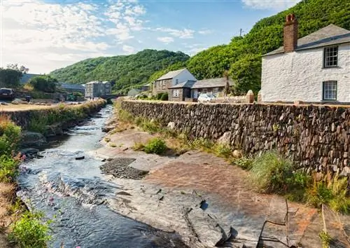 Порт Боскасл, очень очаровательное место
