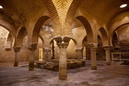 Арабские бани в Хаэне Арабские бани в Хаэне