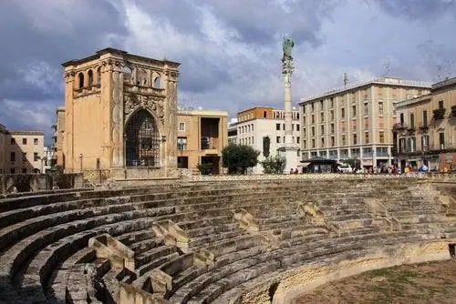 Римский амфитеатр Лечче