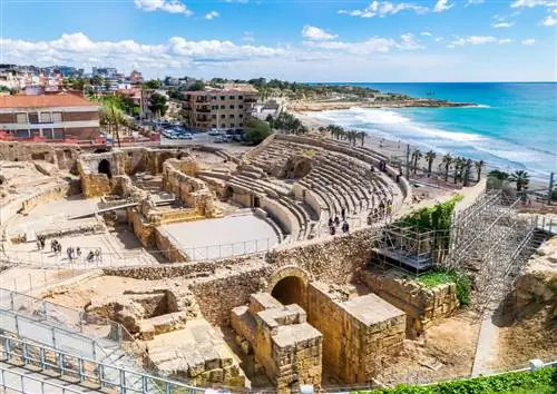 Видимый след средневековой архитектуры Таррагоны