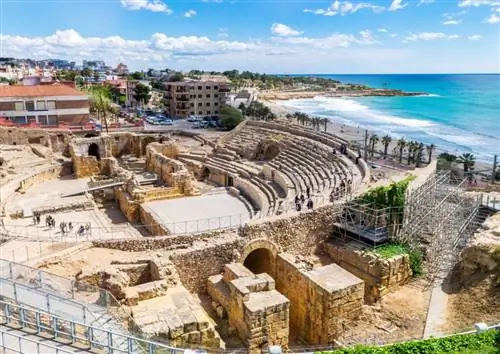 Видимый след средневековой архитектуры Таррагоны