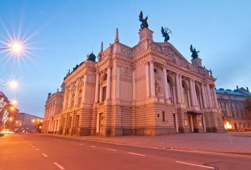 Львовский оперный театр