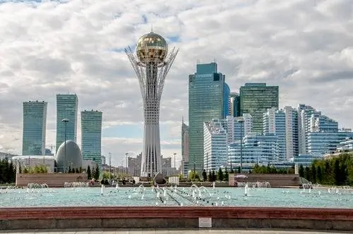 Башня Байтерек в Астане.