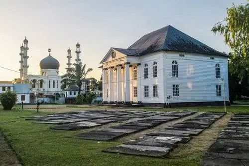 Парамарибо в Суринаме