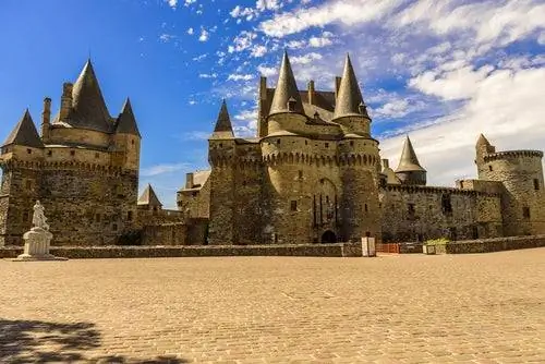 Замок Витре