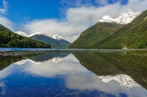 Милдфрод-Саунд, Новая Зеландия