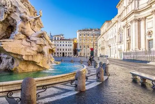9 самых впечатляющих площадей Рима