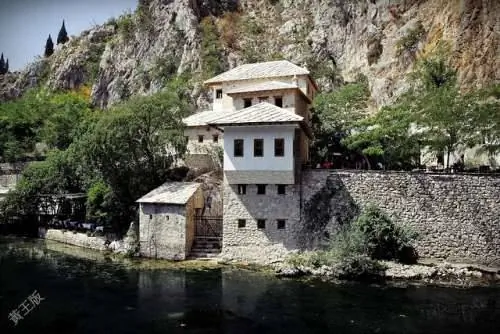 Благай