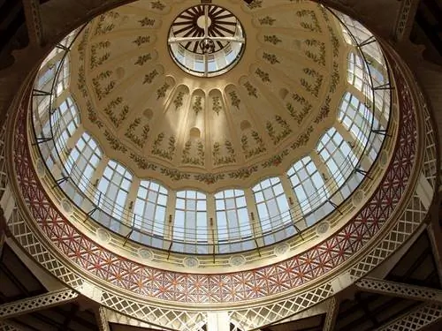 Купол Центрального рынка Валенсии