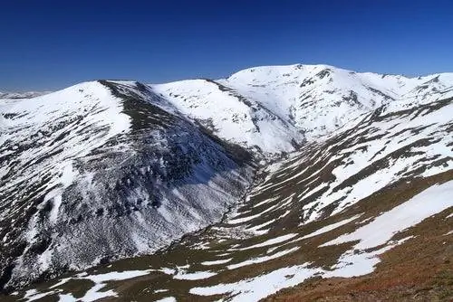 Аквилийские горы в Бьерсо