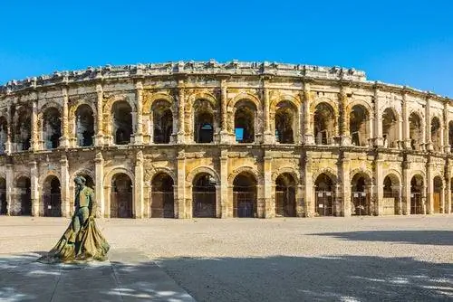 Римский амфитеатр Нима