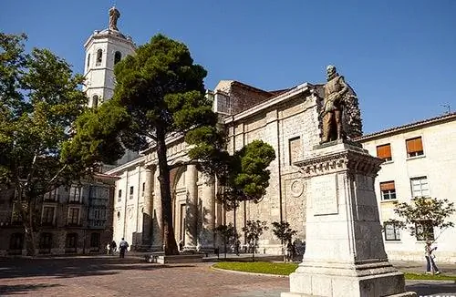 Мы посетили Вальядолид вслед за четырьмя писателями.