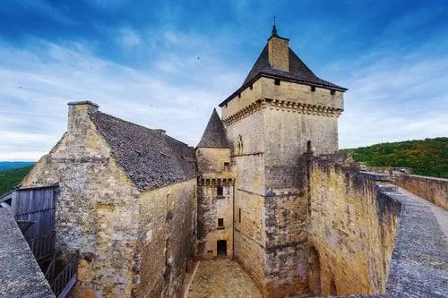 Кастено ла Шапель в Перигоре