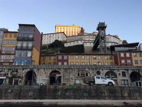 Мирагайя в Порту