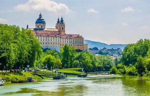 Дунай в Мельке