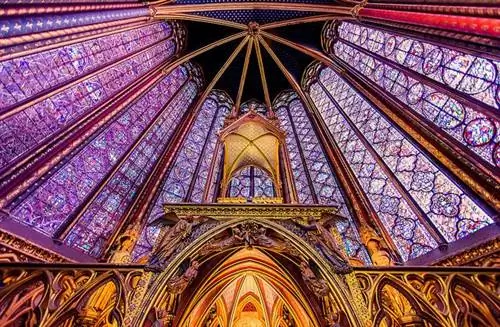 La Sainte Chapelle, готическая жемчужина Парижа.