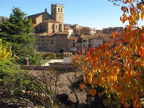 Мора-де-Рубьелос в горном массиве Теруэль в Гудар-Хаваламбре