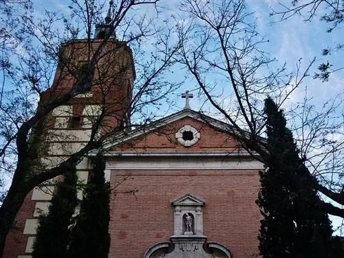 Церковь Сан-Себастьян в Карабанчеле