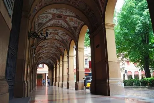 Портики в Болонье