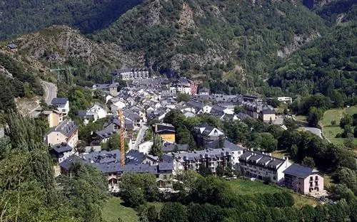 Пантикоса, место для дешевого отдыха