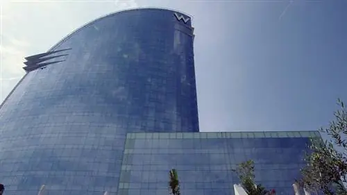 Фасад W Барселоны