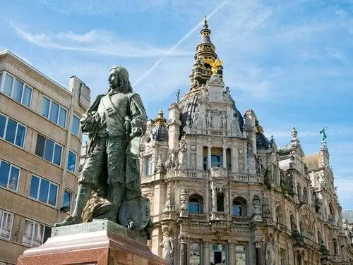 Улица Меир в Антверпене