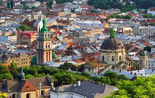 Львовы в Украине, место для дешевого отдыха