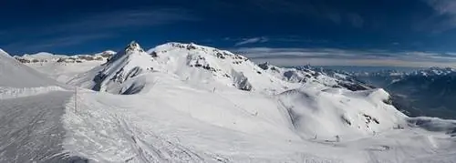 Горнолыжный курорт Крас Монтана в Швейцарии.