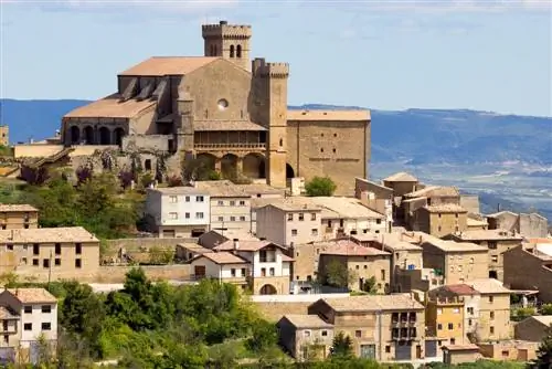 Посещаем средневековый город Ухуэ в Наварре