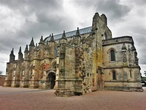 Чем заняться в Шотландии, посетите часовню Росслин